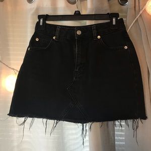 Black Moto jean skirt by Topshop